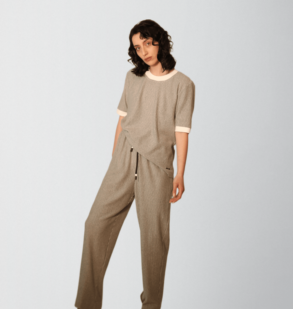 Organic cotton striped casual pants outfit - Baleni