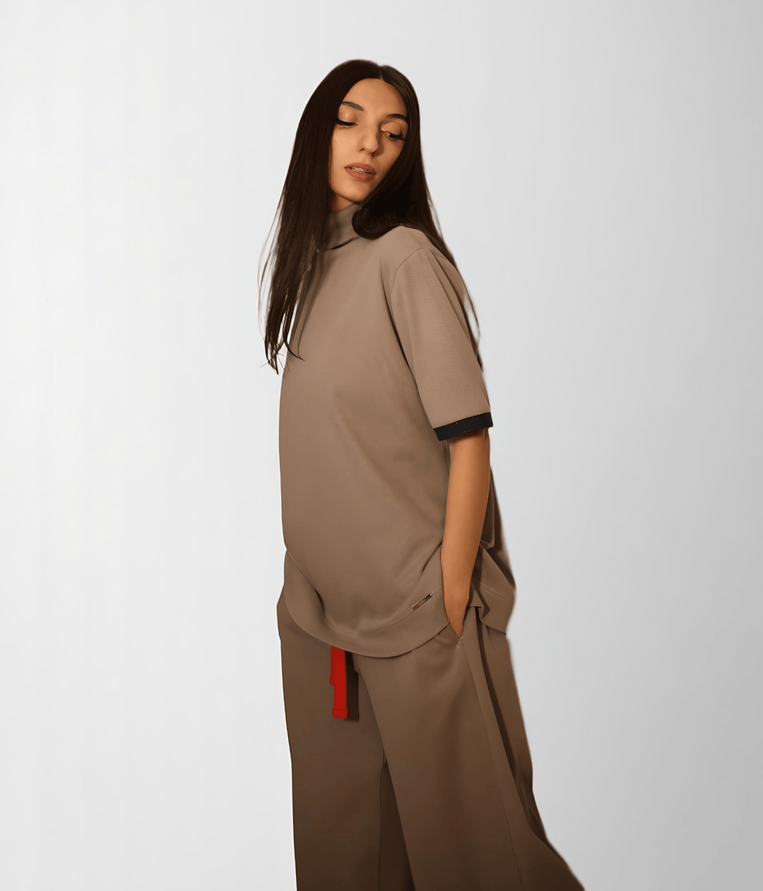 Casual Organic Cotton High-Neck Outfit