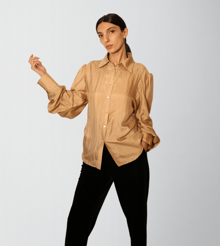 Hand dyed natural mulberry silk elegant shirt with ivory pearl vintage buttons - Baleni